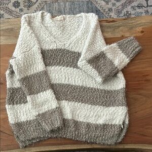 Altar’d State Ivory and Gray Chunky Knit V-Neck Sweater